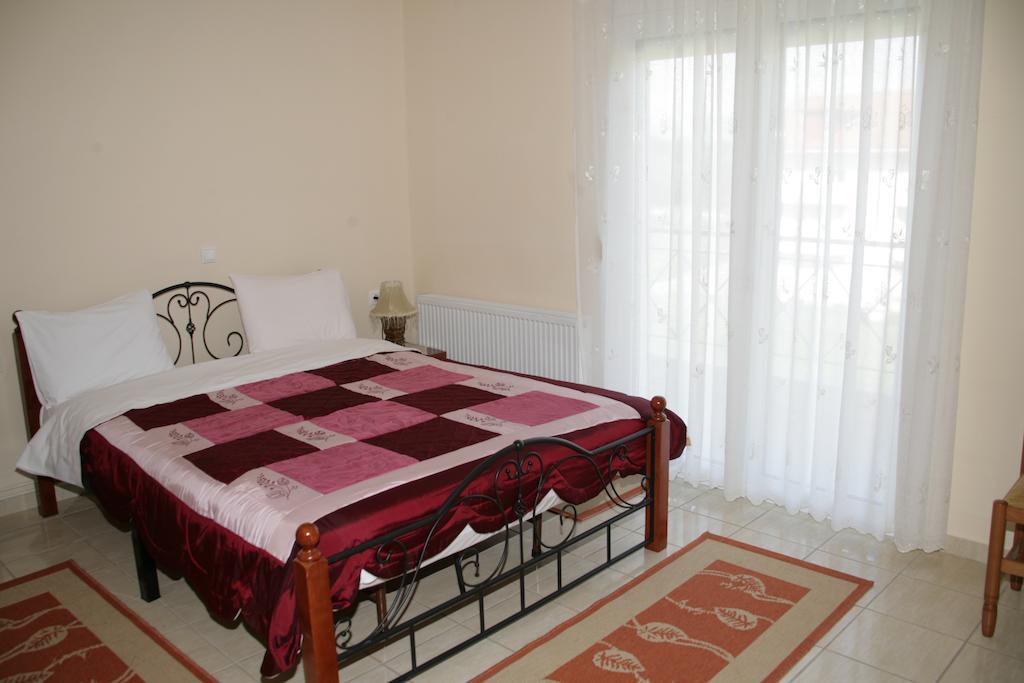 Elanthi Hostel kastoria Zimmer foto