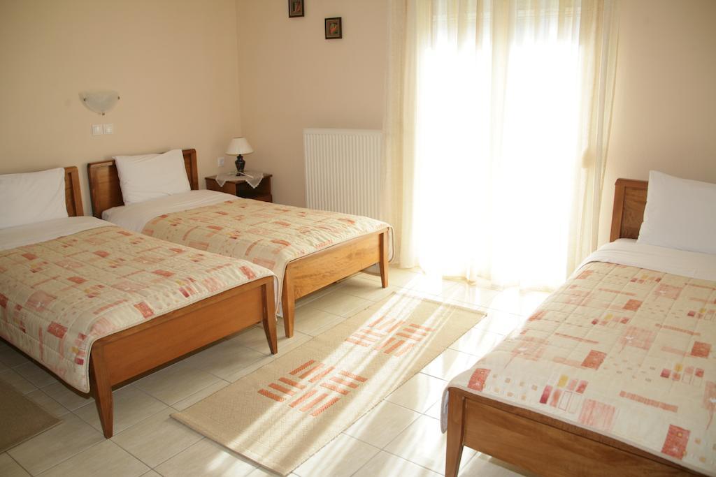 Elanthi Hostel kastoria Zimmer foto