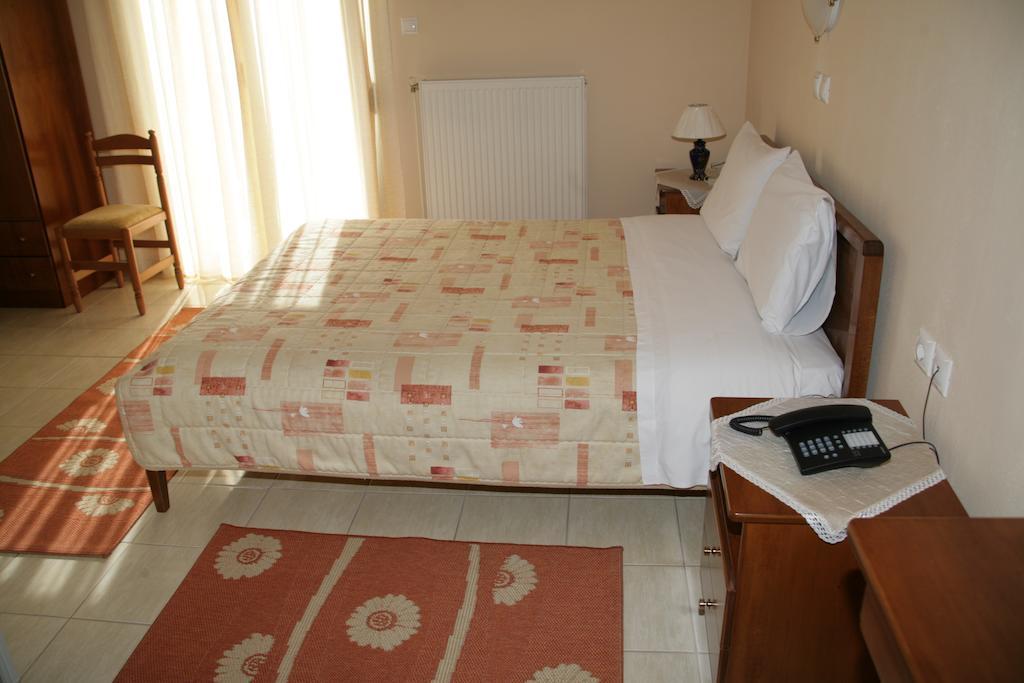Elanthi Hostel kastoria Zimmer foto